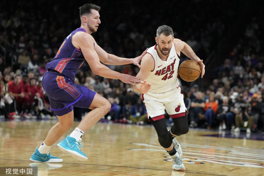 亮眼表现 亮眼表现